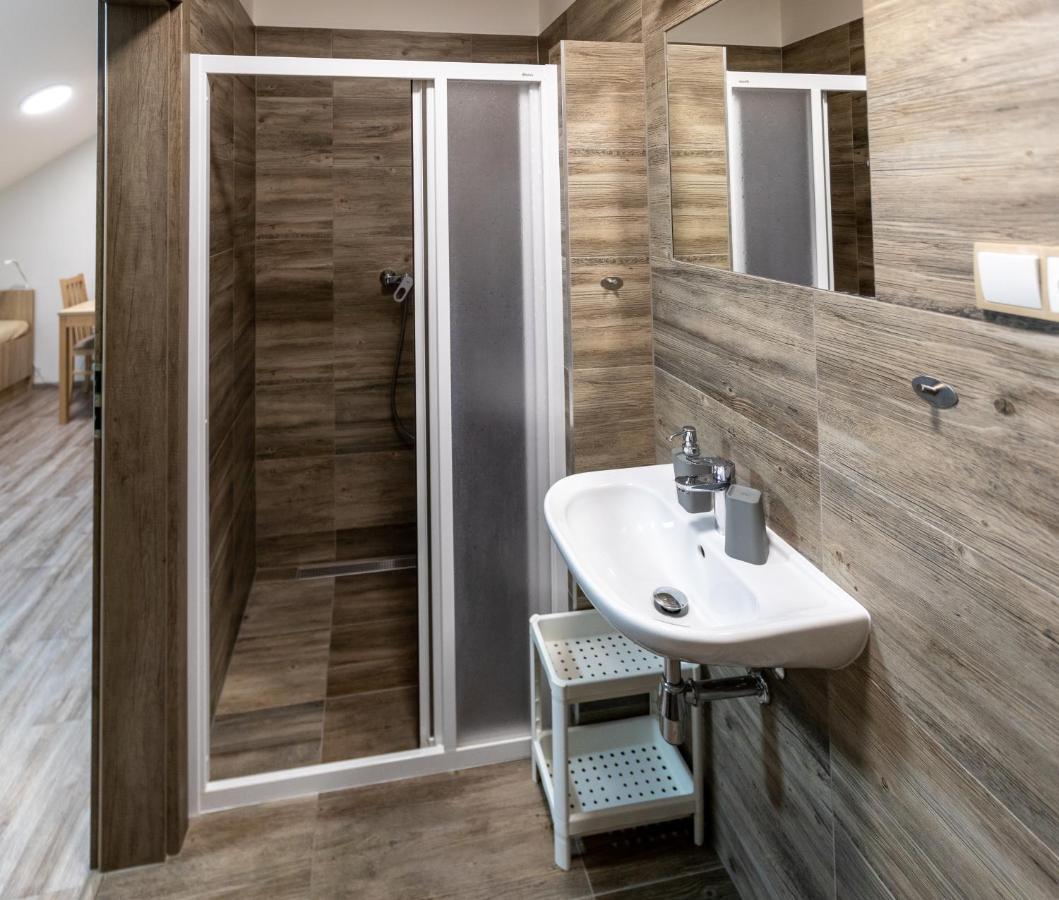 Apartmany Za Dvorem Velké Pavlovice Exterior foto